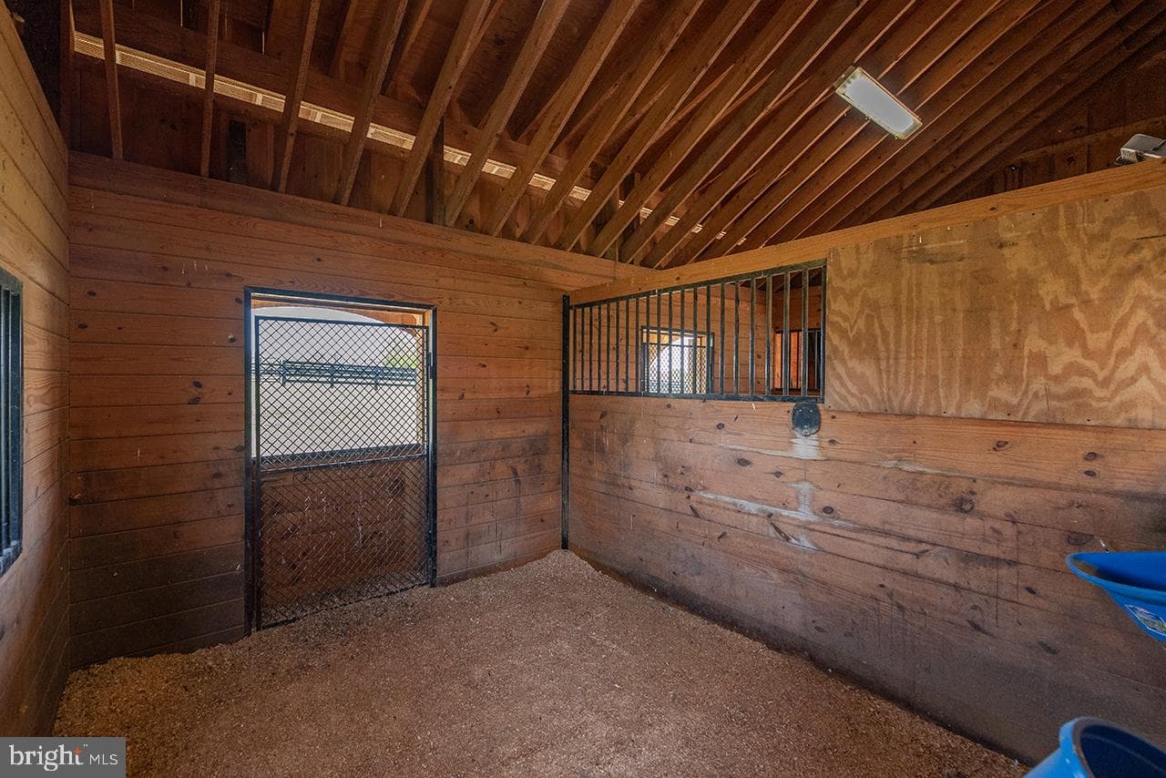 5265 Bear Hollow Lane photo 12