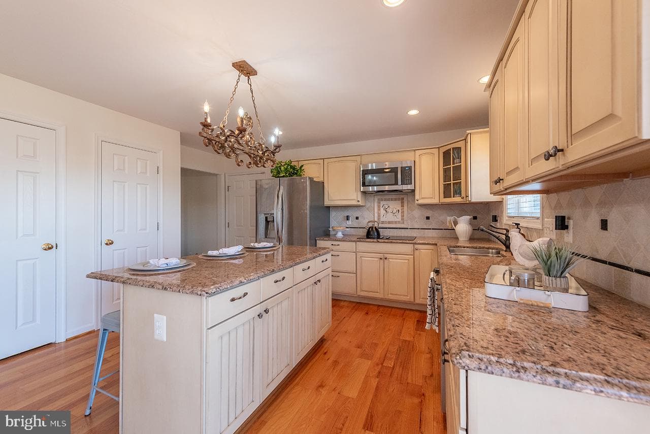 5265 Bear Hollow Lane photo 5
