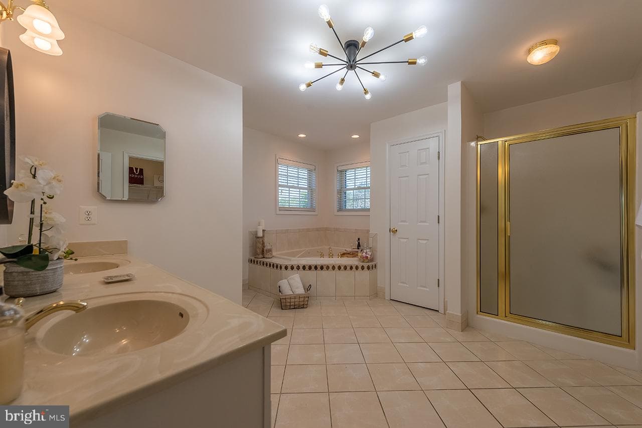 5265 Bear Hollow Lane photo 8