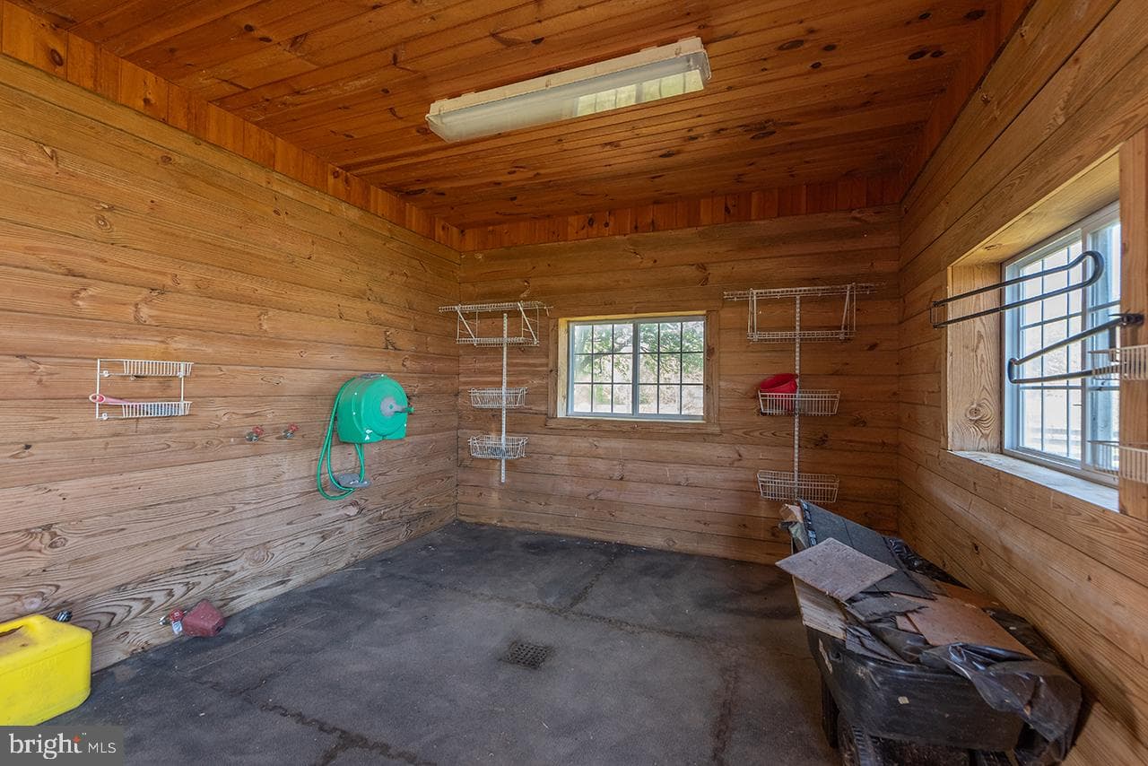 5265 Bear Hollow Lane photo 86