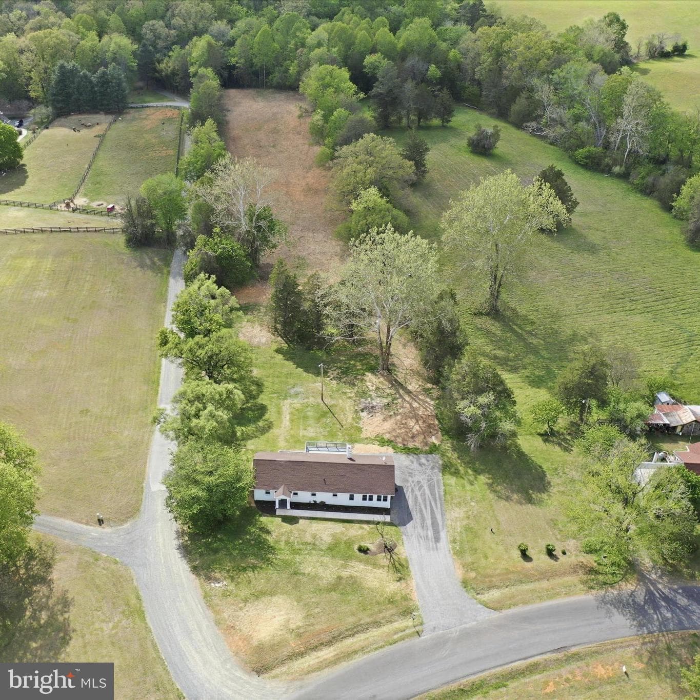 2502 Holly Springs Drive photo 42