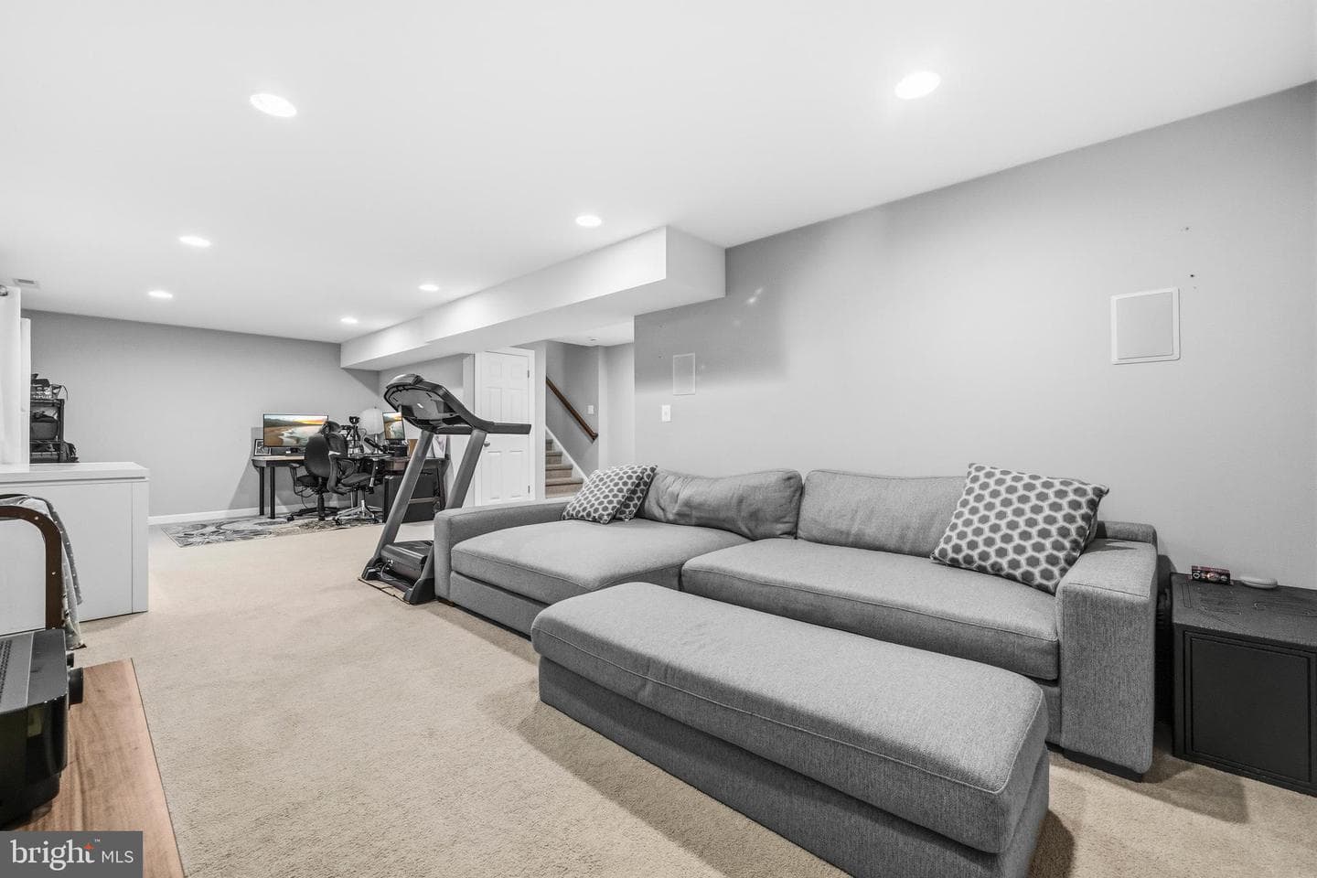 16379 Covey Circle photo 35