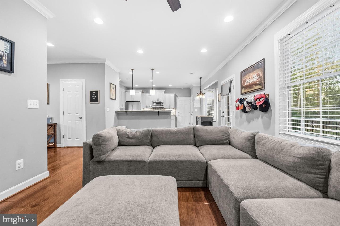 16379 Covey Circle photo 9