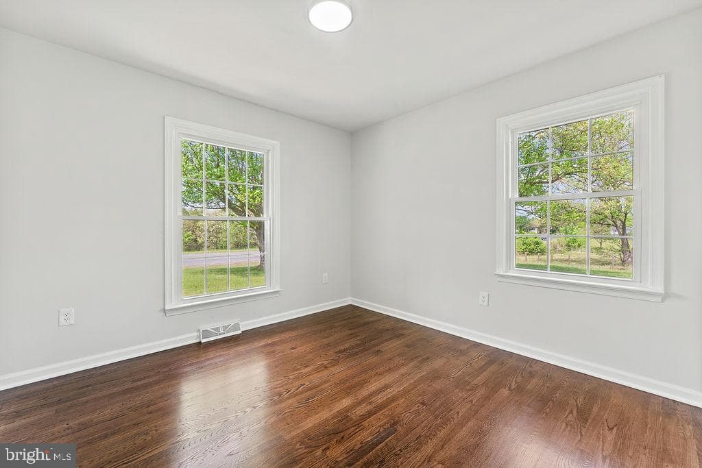 15409 Jonas Road photo 24