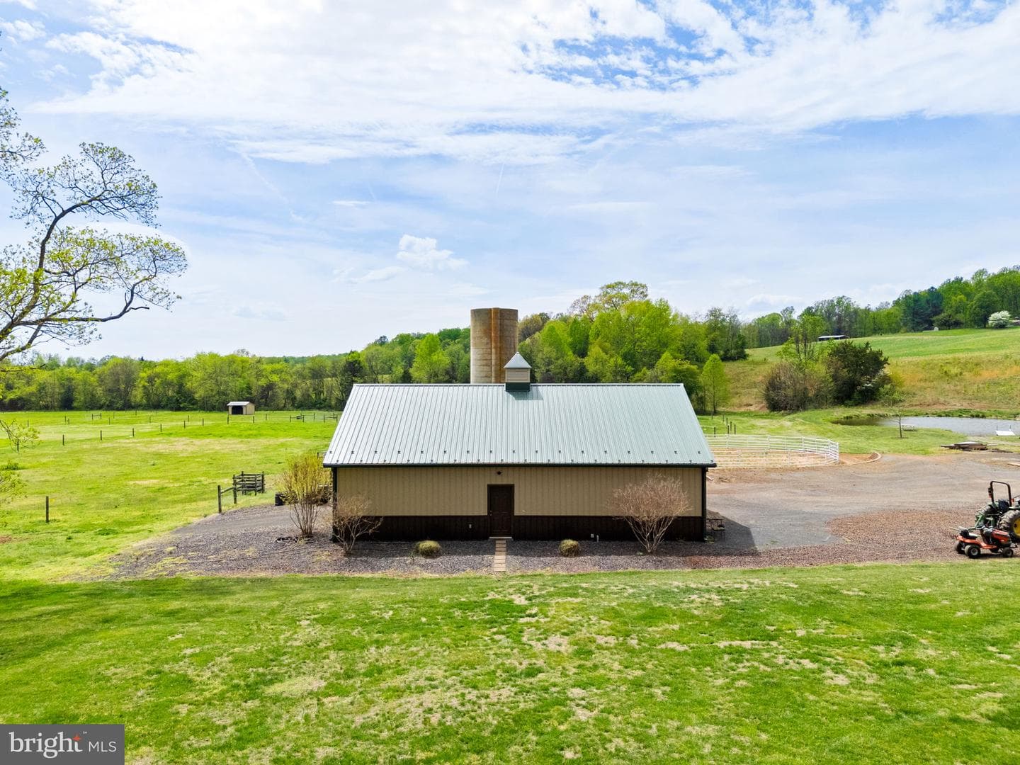 17280 Reid Road photo 116