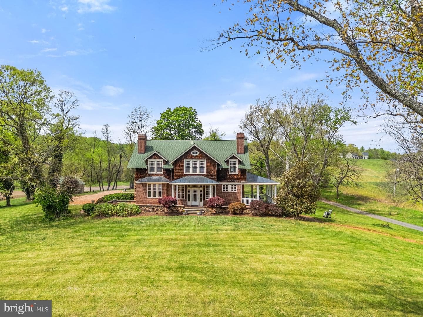 17280 Reid Road photo 2