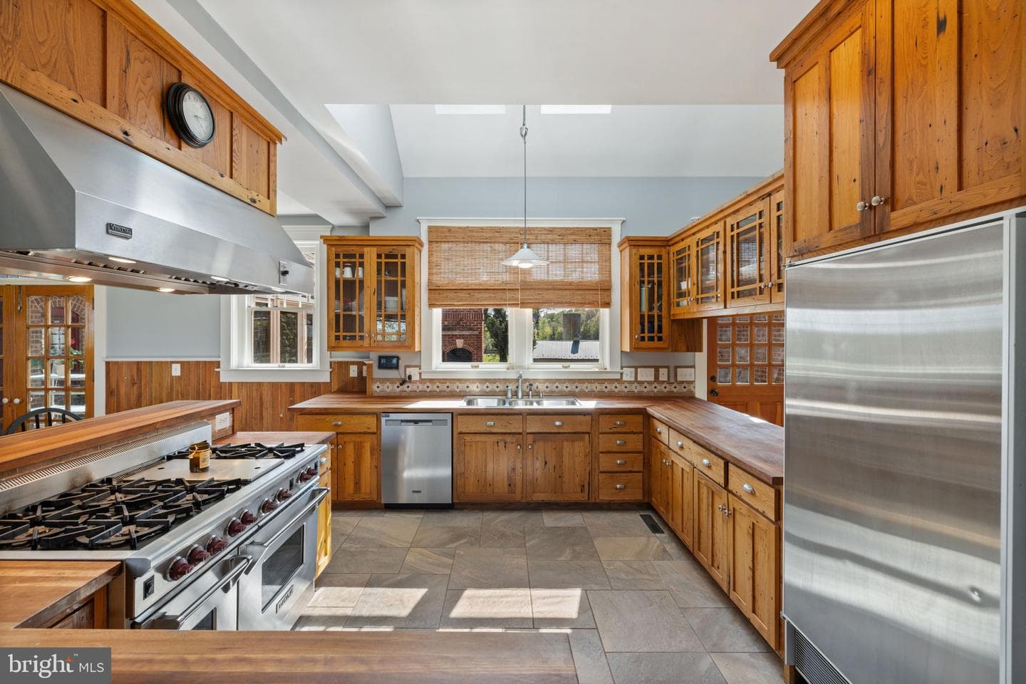 17280 Reid Road photo 35