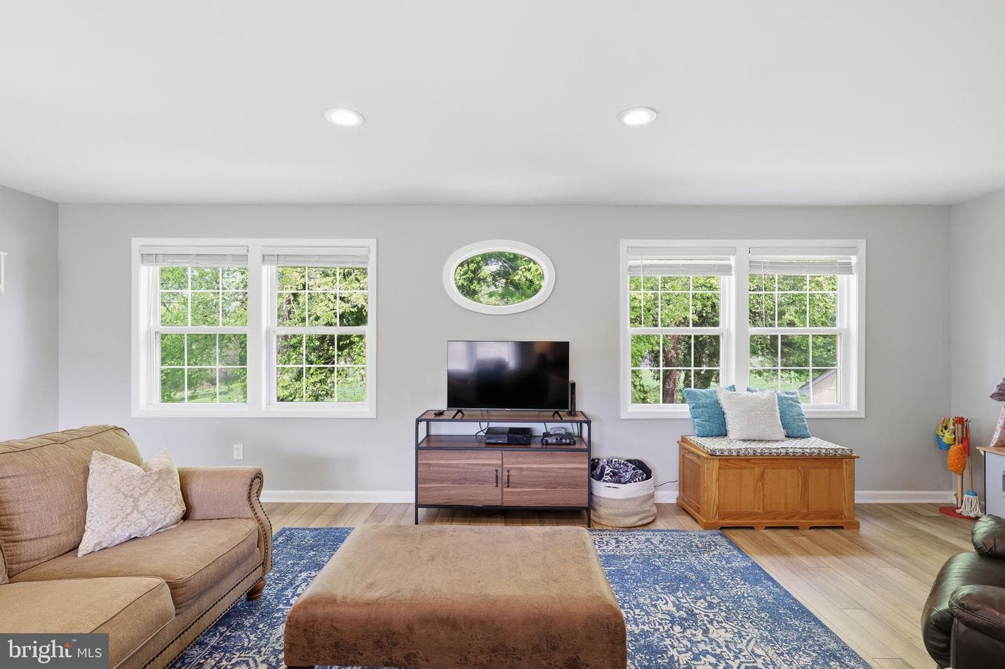 18583 Springs Road photo 14