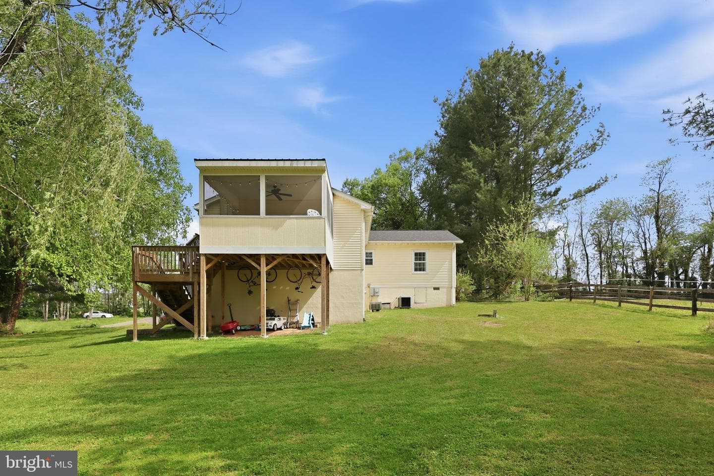 18583 Springs Road photo 36