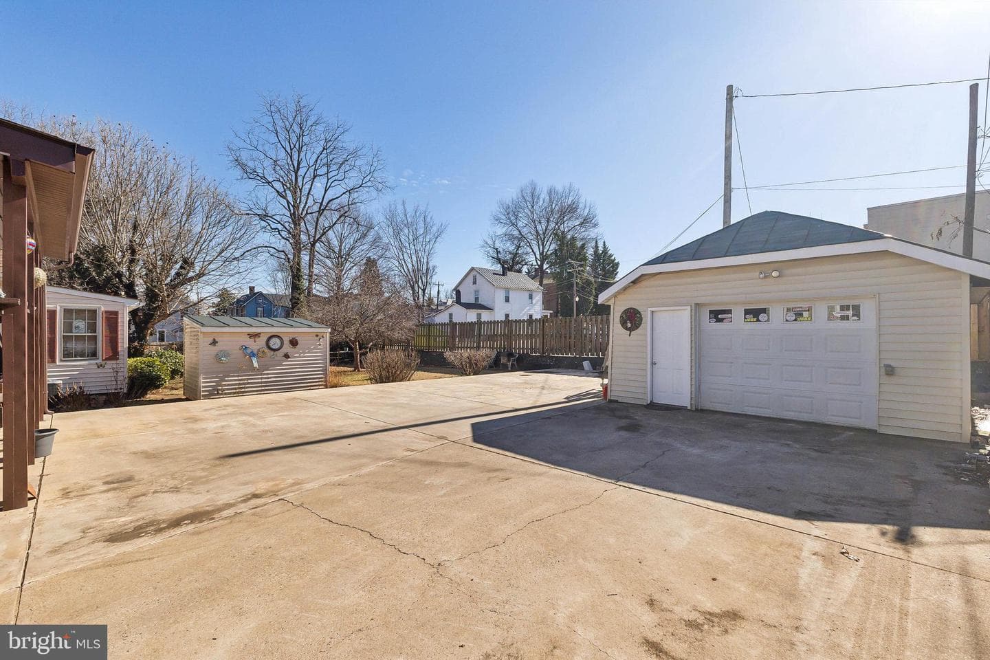 115 E Stevens Street photo 18