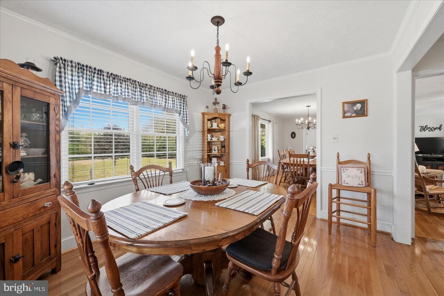7452 Sperryville Pike, Boston