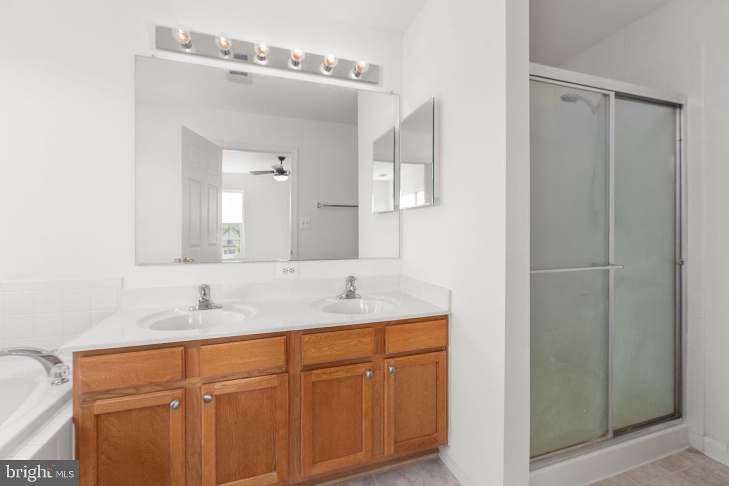 2312 Forsythia Drive photo 20