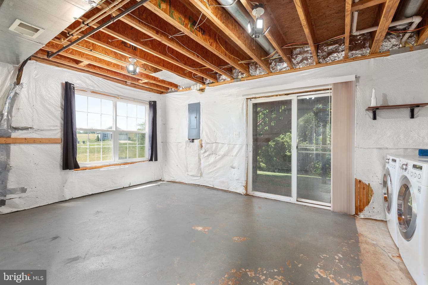 2312 Forsythia Drive photo 27