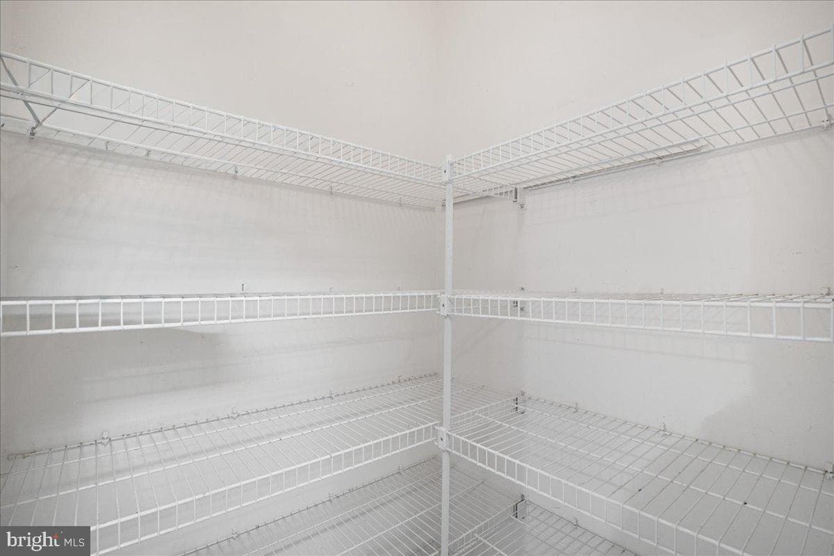 2312 Forsythia Drive photo 9