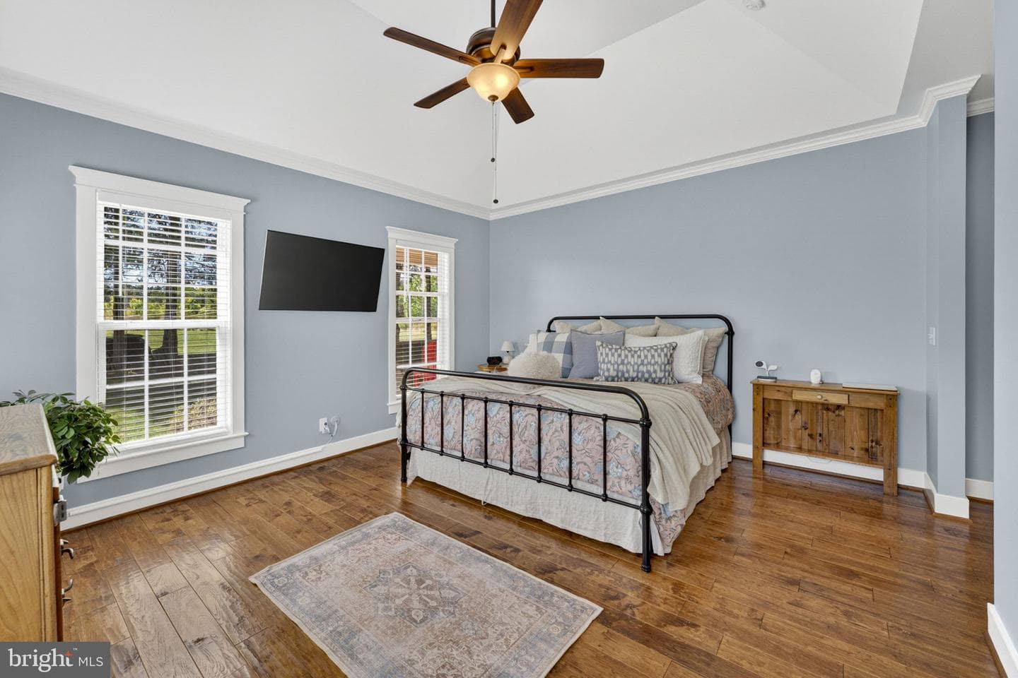 18438 Snaffle Lane photo 11