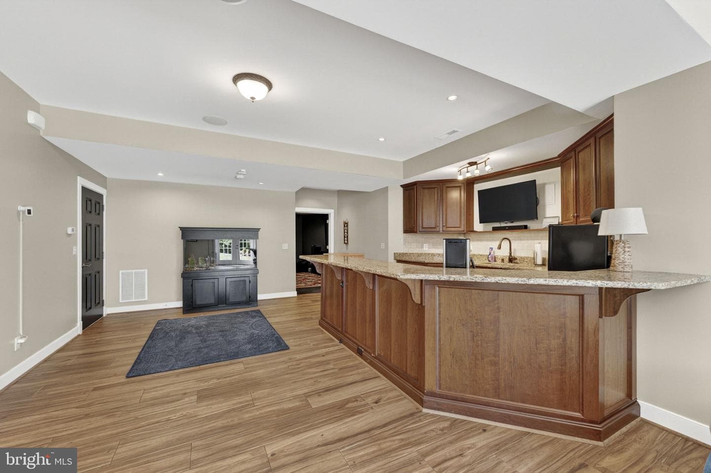 18438 Snaffle Lane photo 35
