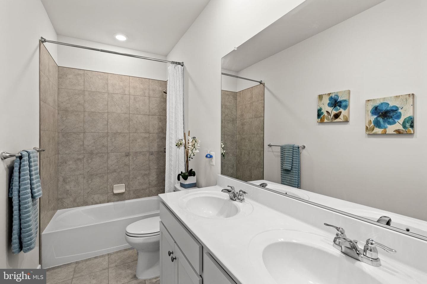 2140 Berwick Dr photo 27