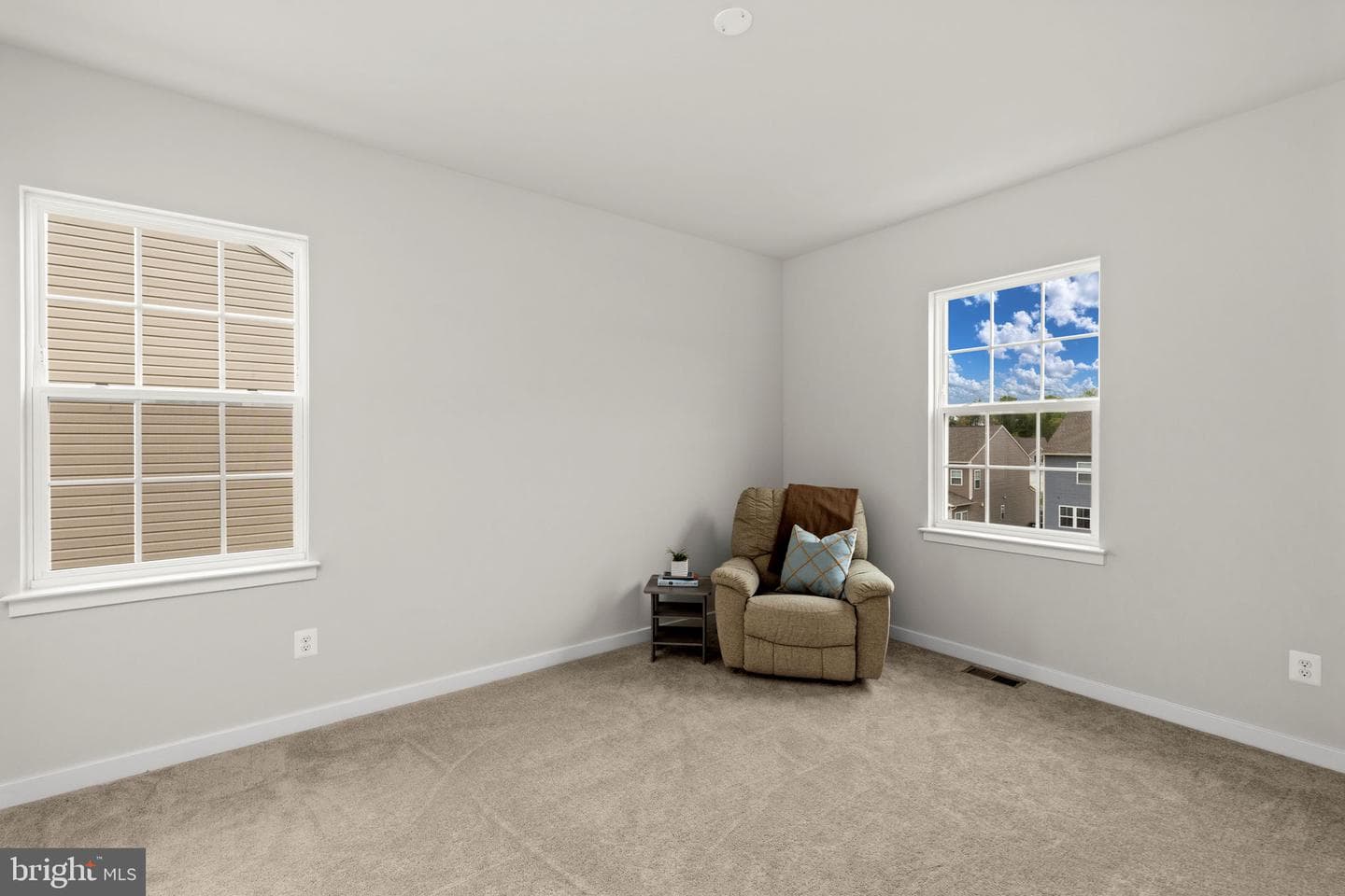 2140 Berwick Dr photo 29