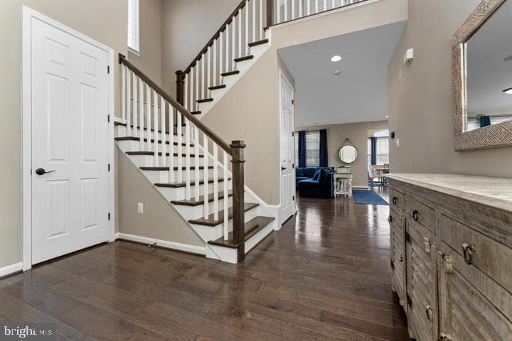 702 Kingsbrook photo 9