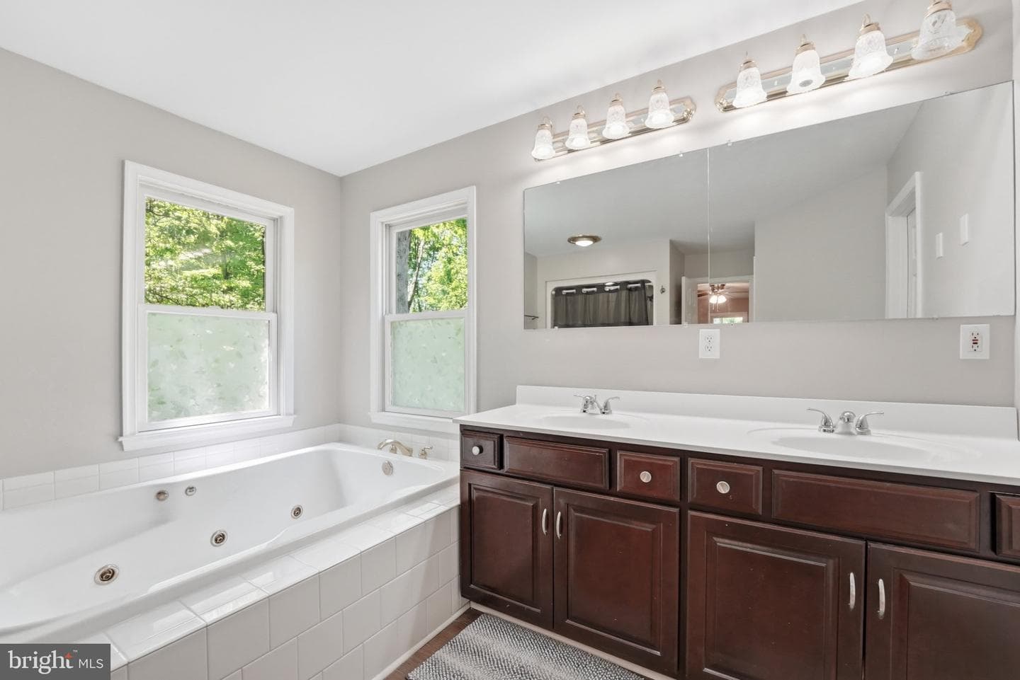 19134 Dupont Lane photo 28