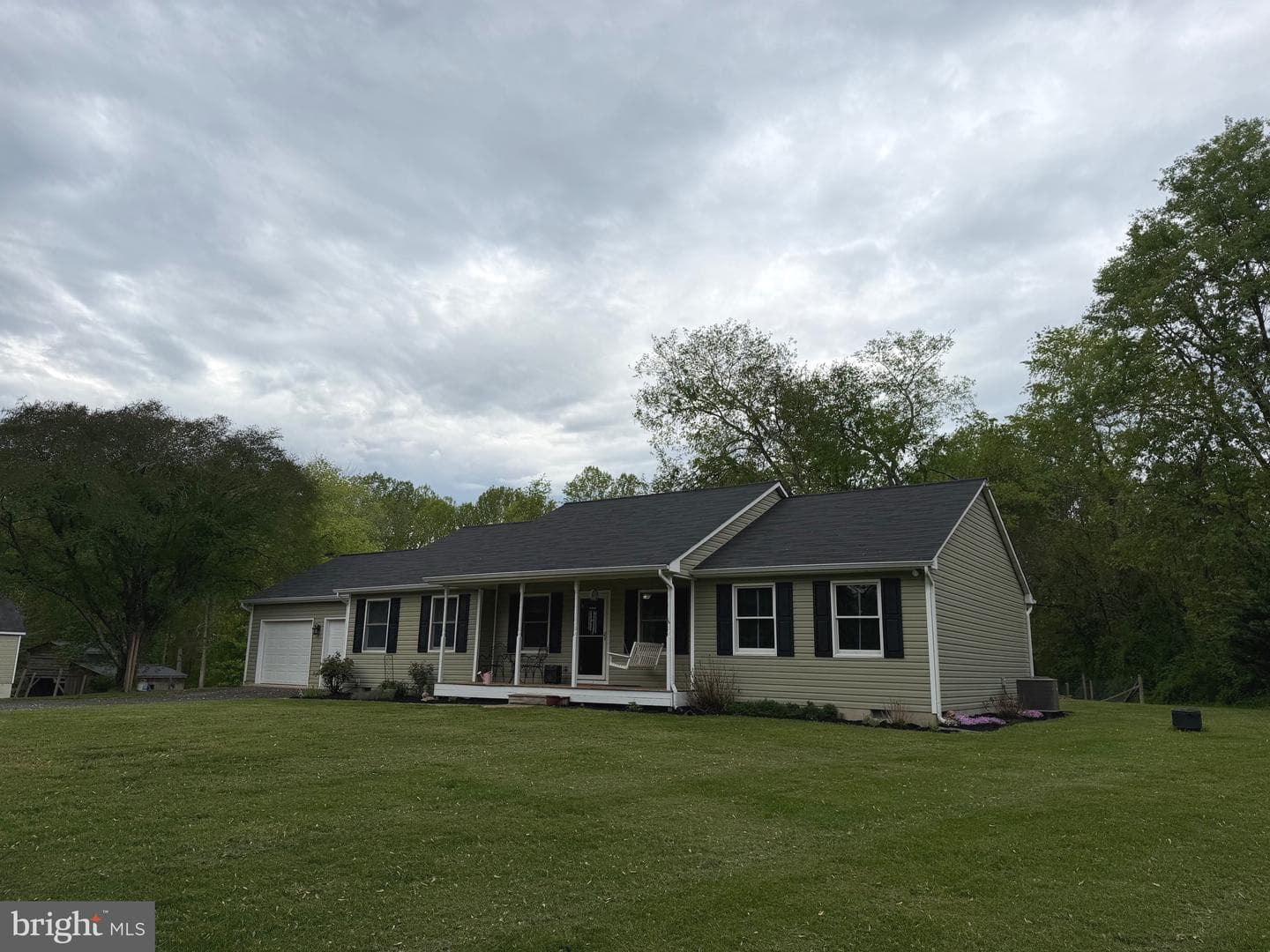 14185 Winks Lane photo 2