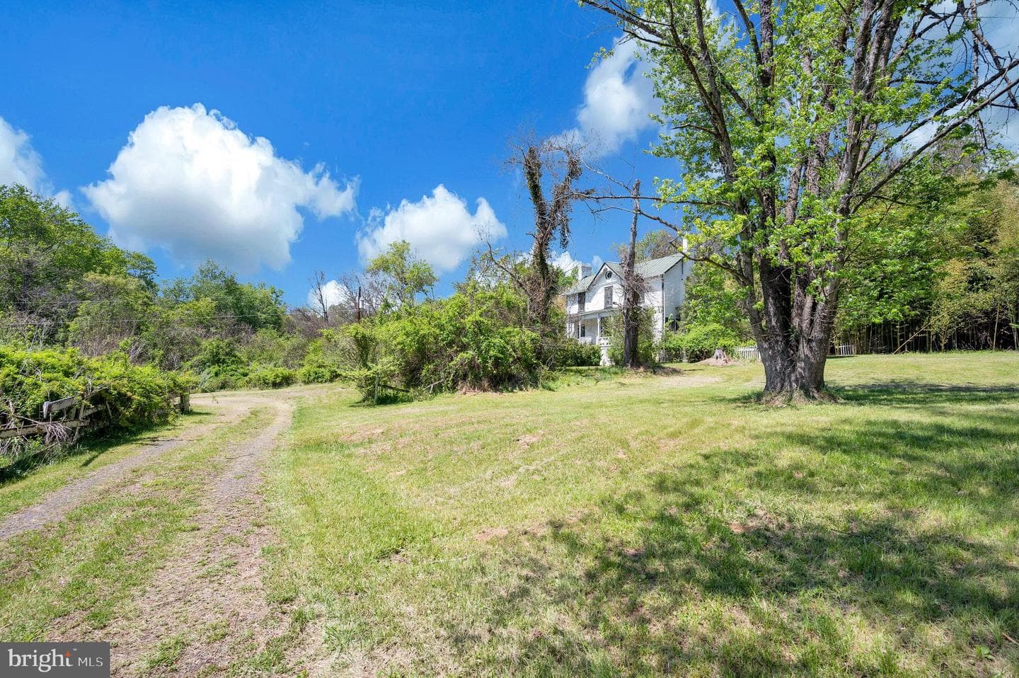 6547 Sperryville Pike, Boston