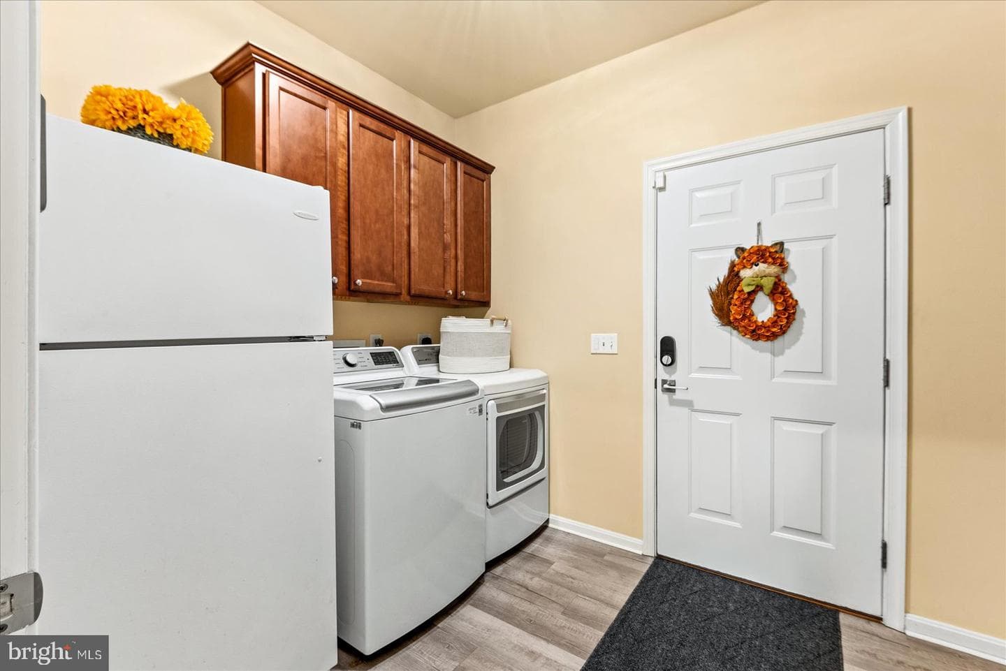 632 Windermere Dr photo 35