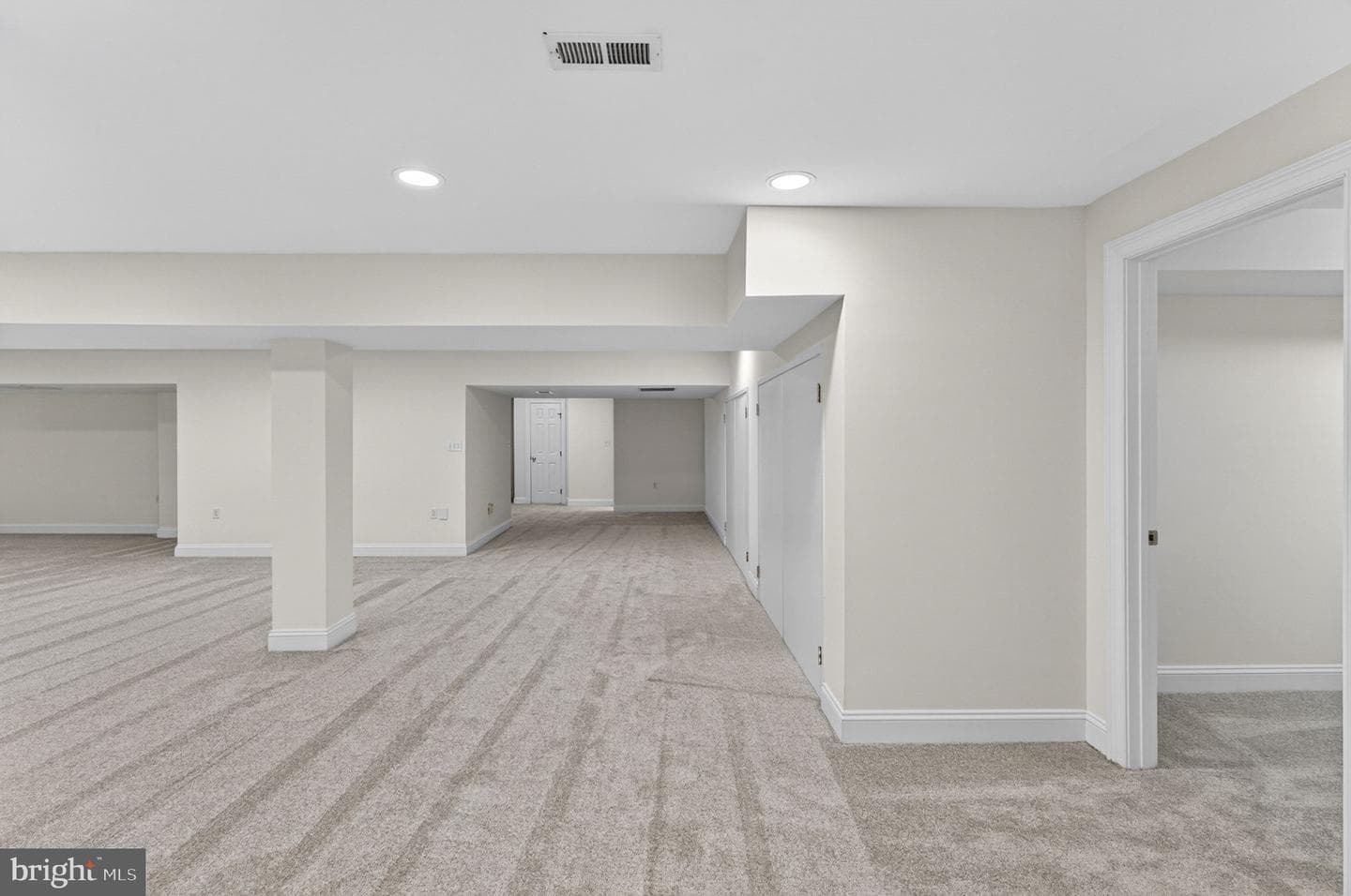 3164 Somerset photo 106