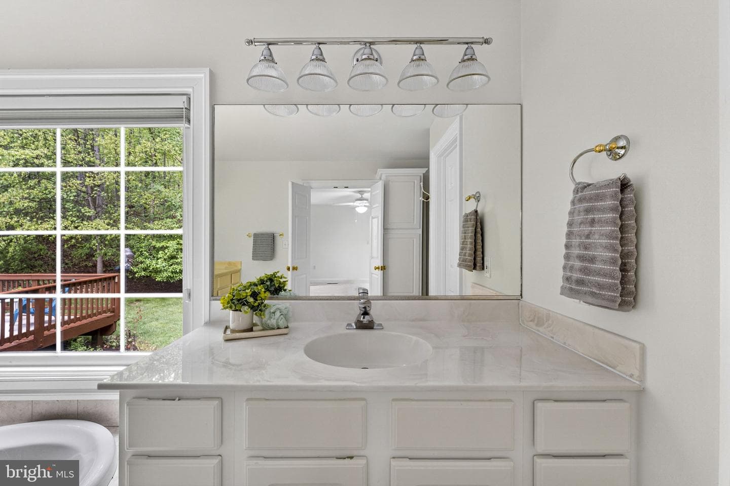 3164 Somerset photo 58