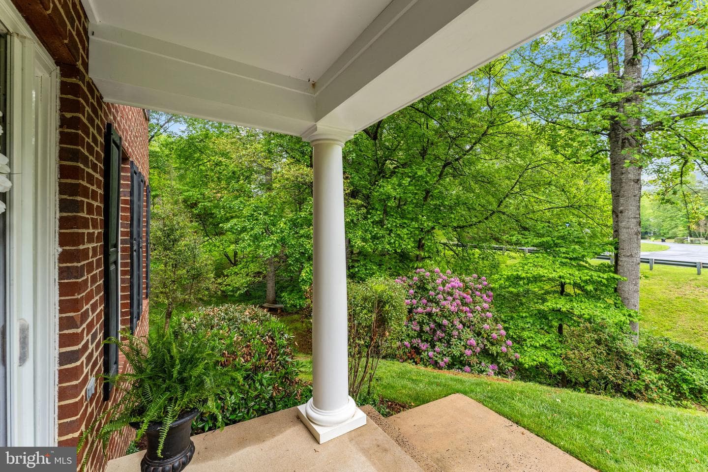 3164 Somerset photo 8