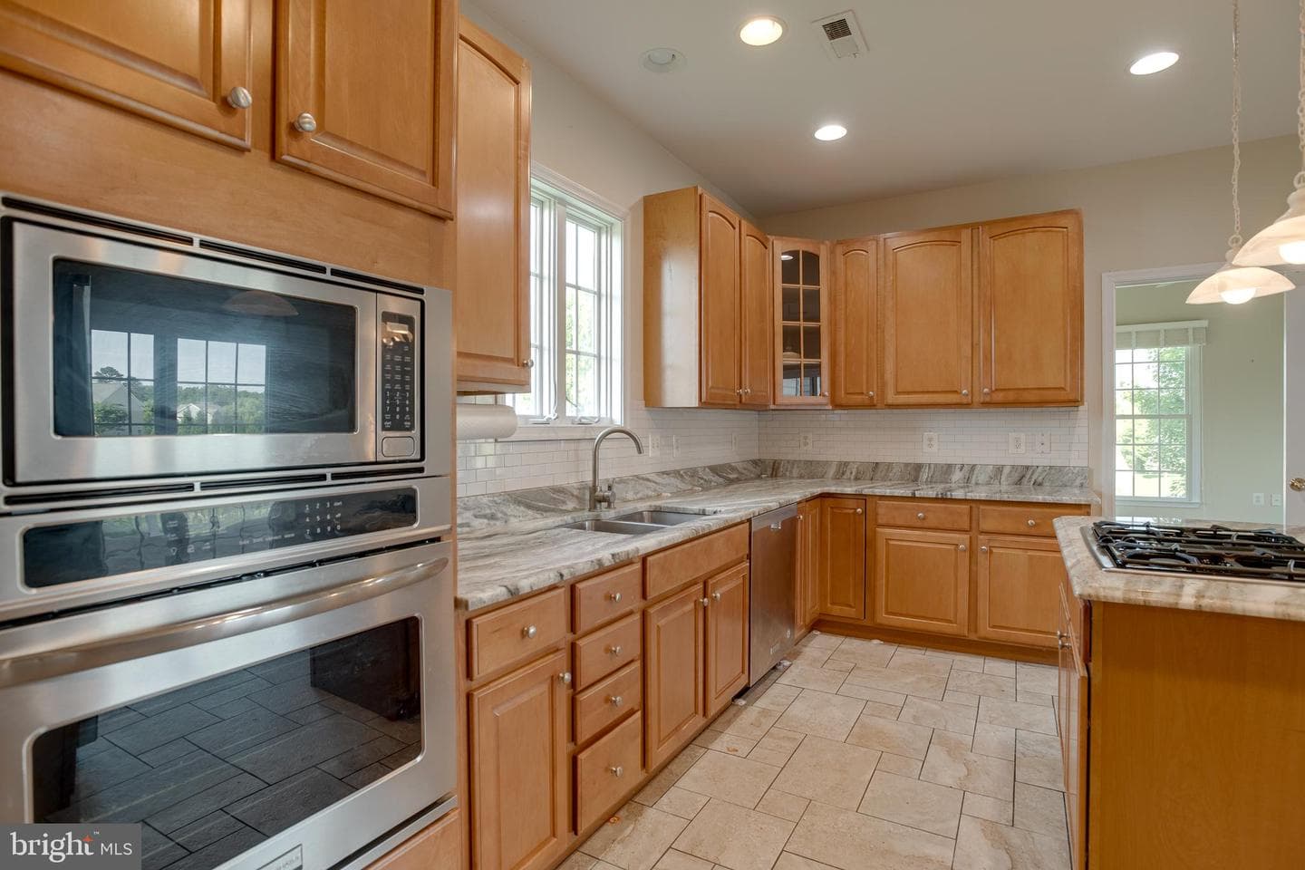 14308 S Hall Court photo 15