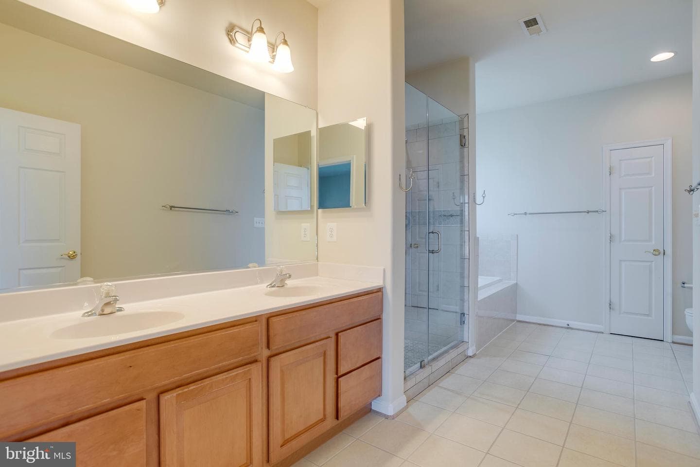 14308 S Hall Court photo 29
