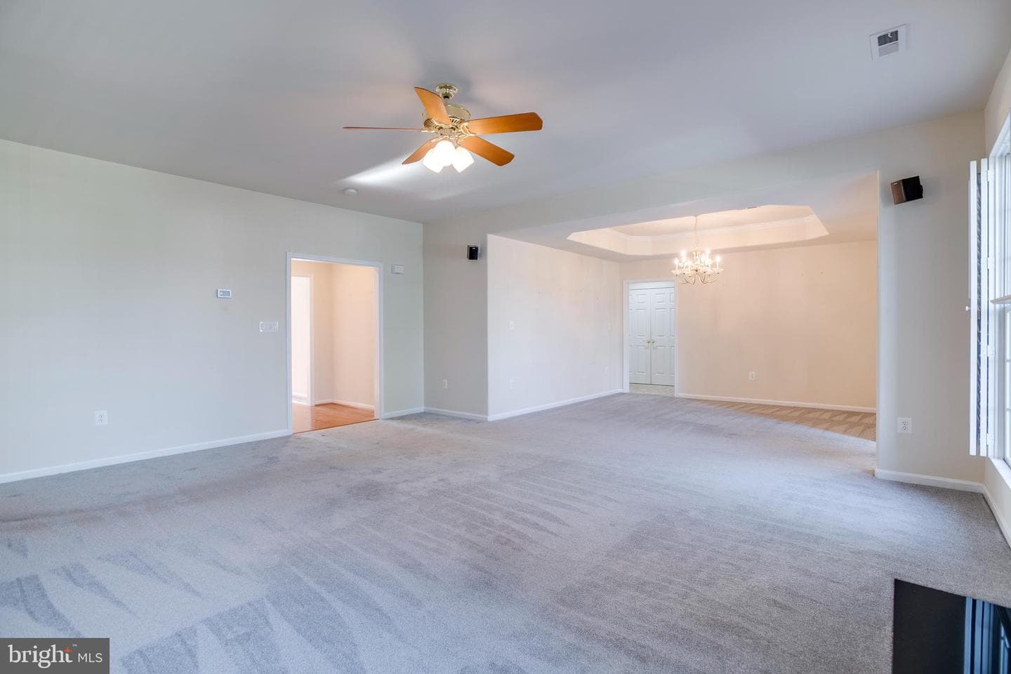 14308 S Hall Court photo 5