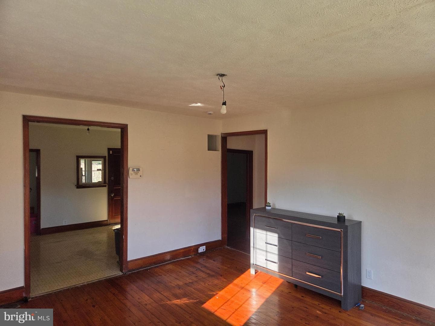 13841 Kellys Ford Road photo 2