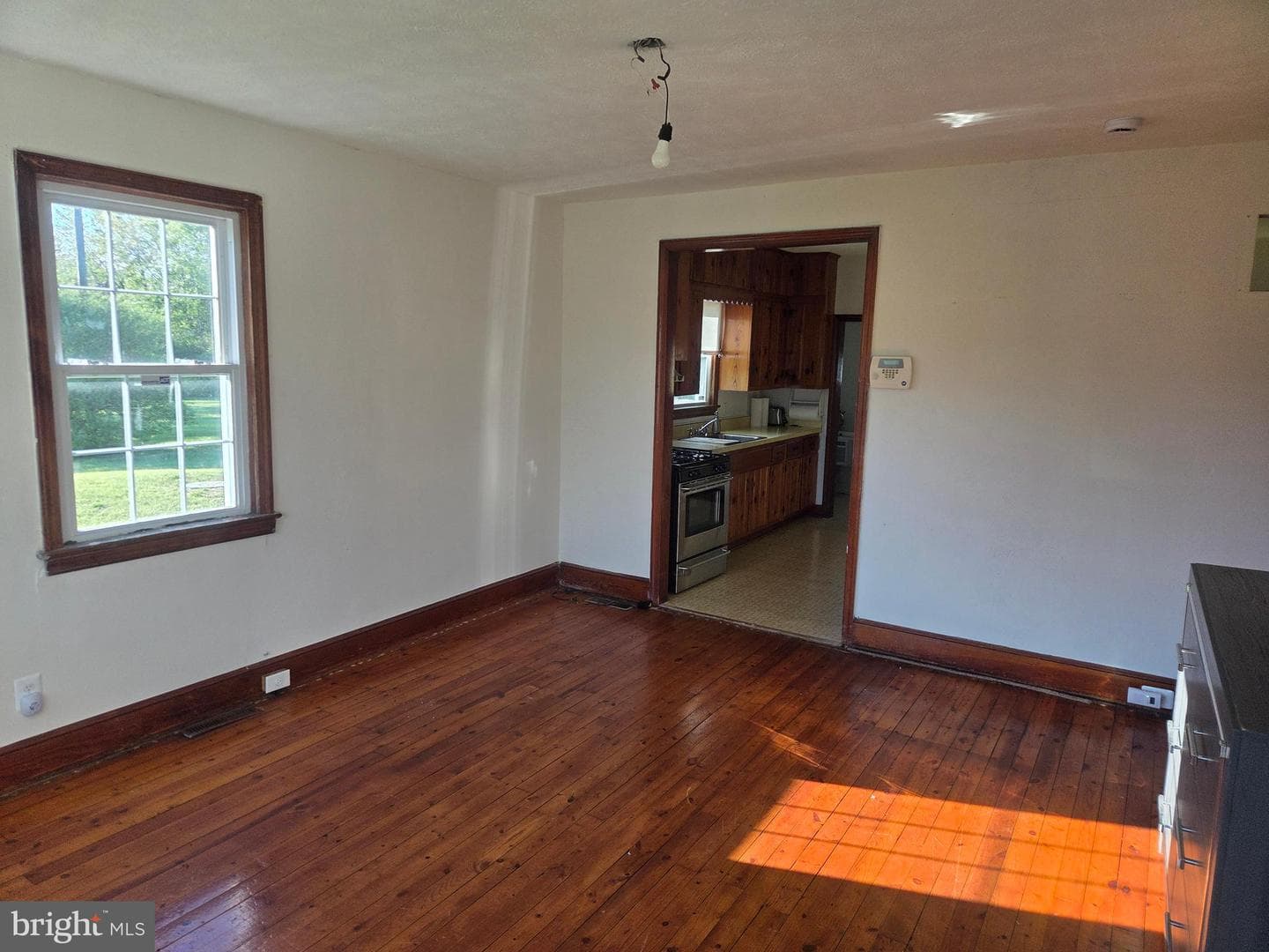 13841 Kellys Ford Road photo 3