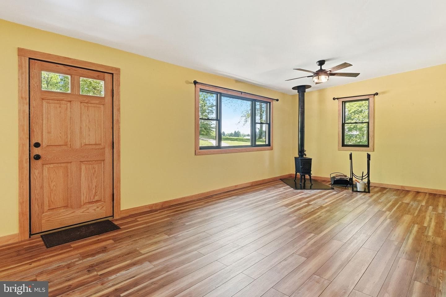 12638 Walnut Lane photo 13
