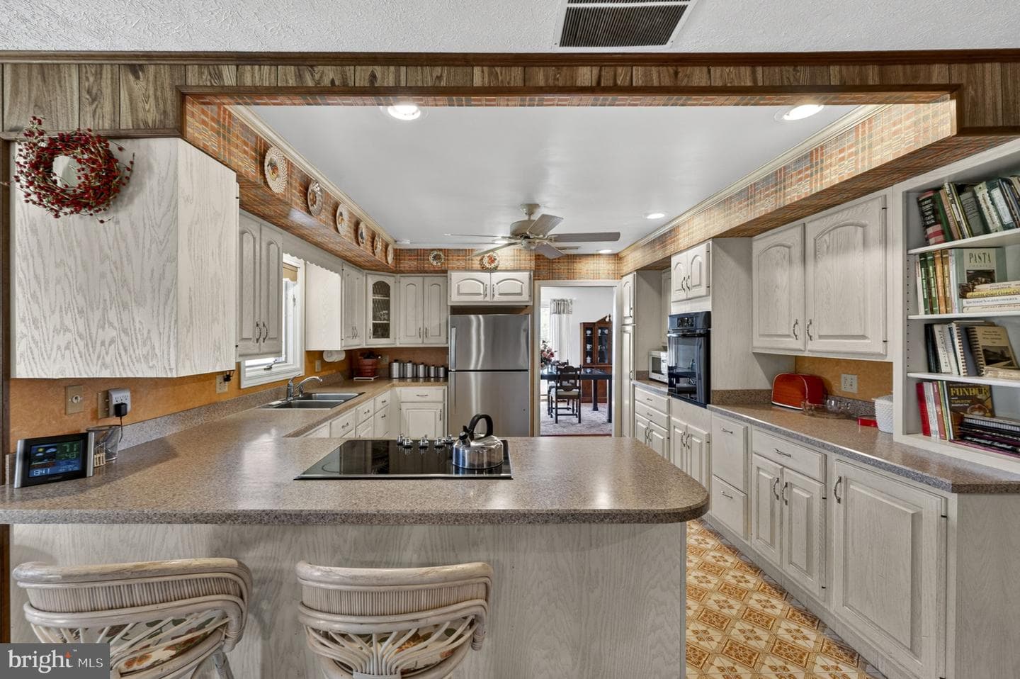 15669 Oakland Road photo 28