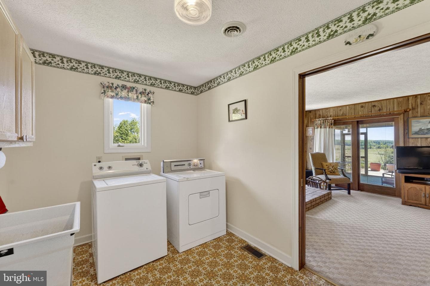 15669 Oakland Road photo 43