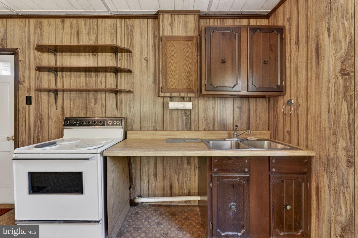 15669 Oakland Road photo 75