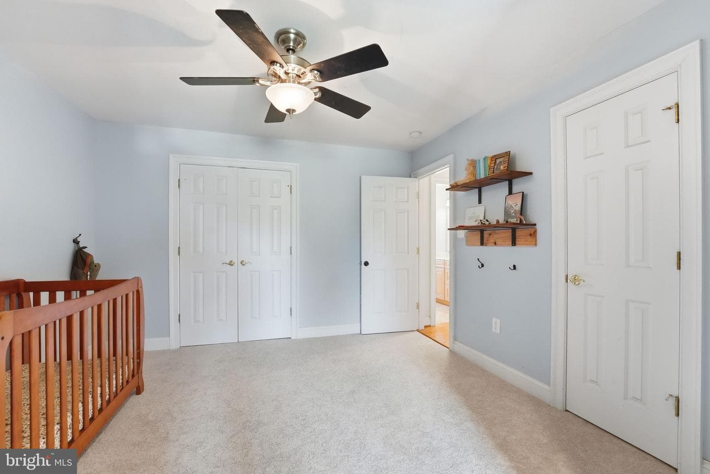 18479 Colonial Drive photo 29