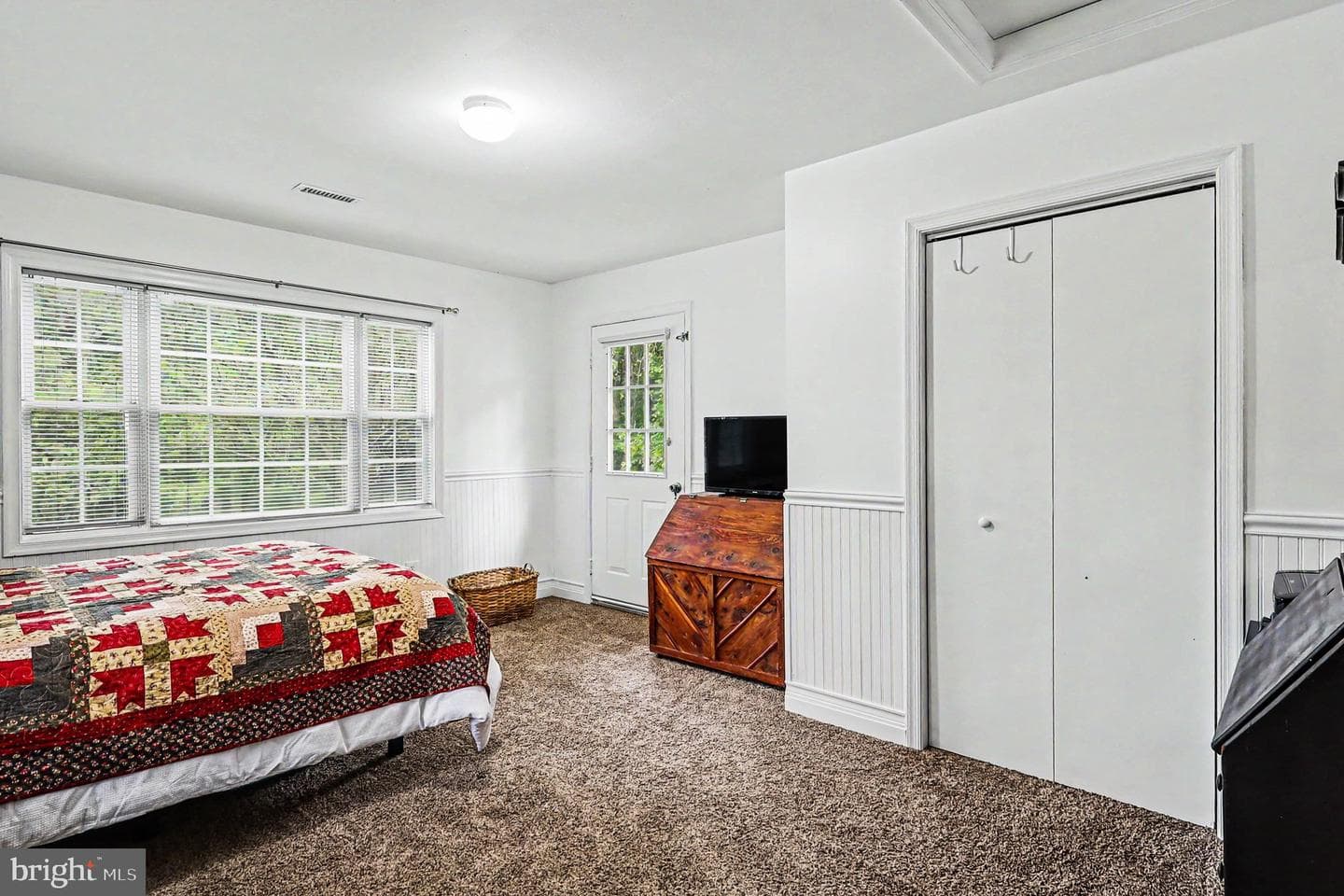 3085 Indian Run Road photo 17