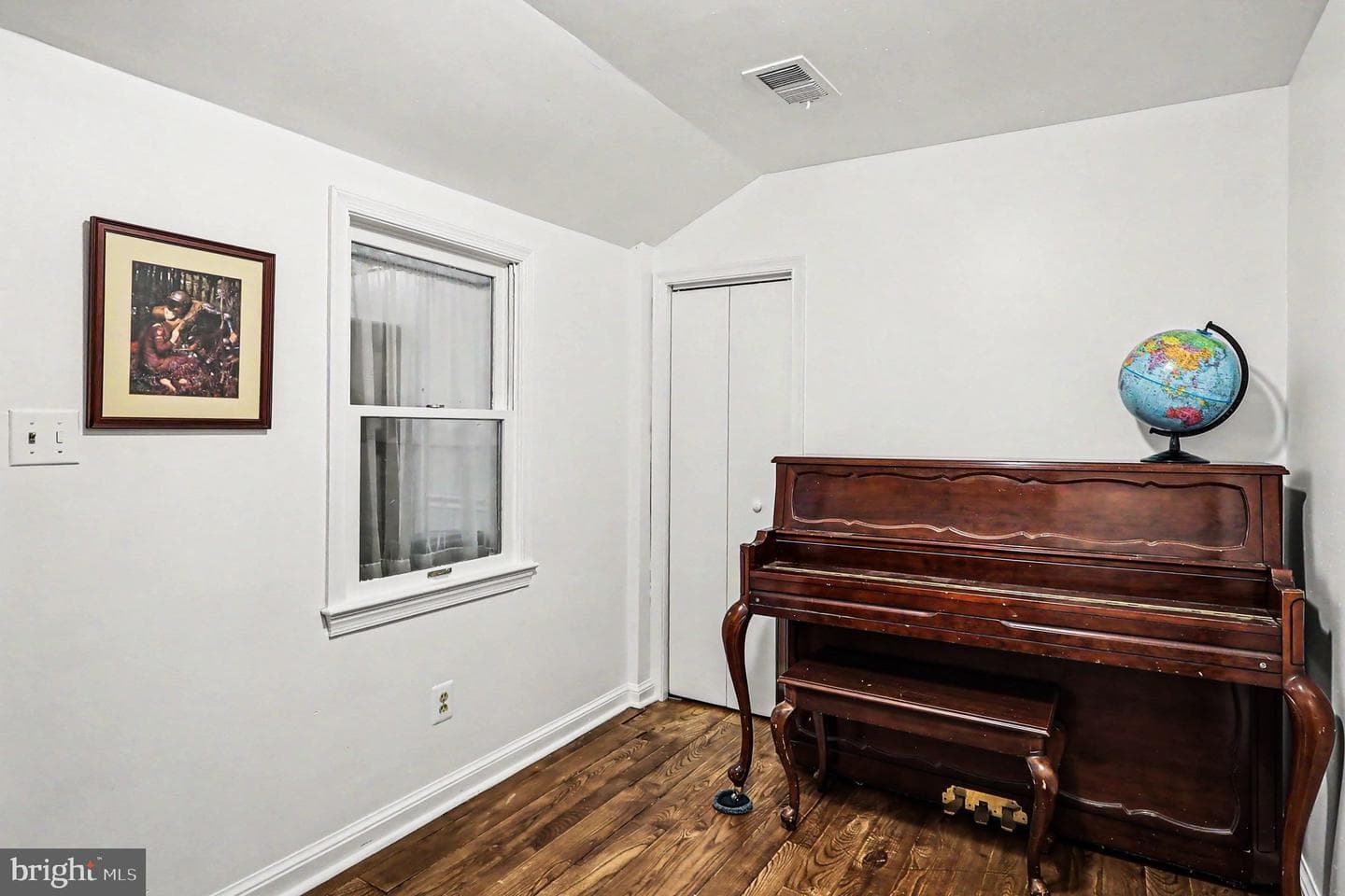 3085 Indian Run Road photo 20