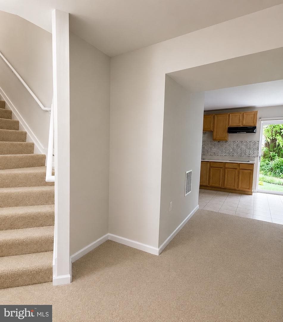 627 Holly Crest Drive photo 41