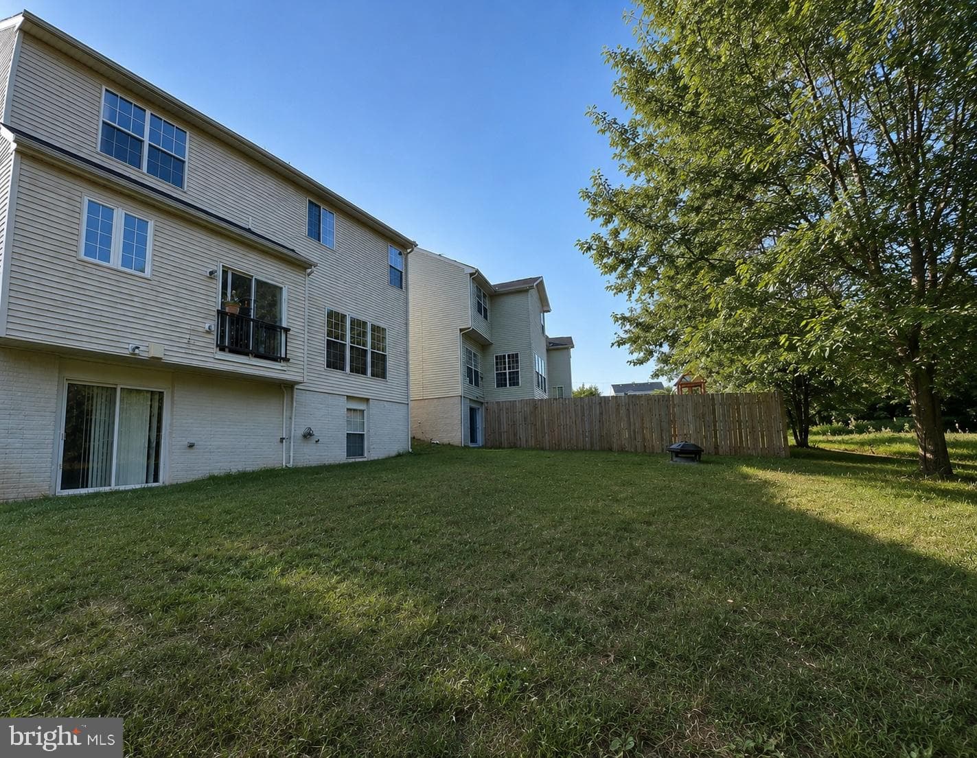 627 Holly Crest Drive photo 56