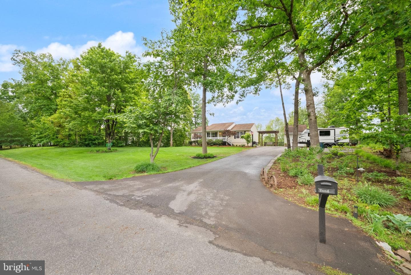24346 Oak Forest Drive photo 3