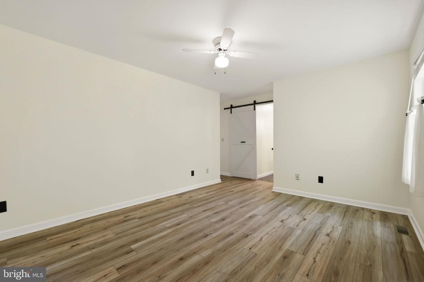 171 King Street photo 30