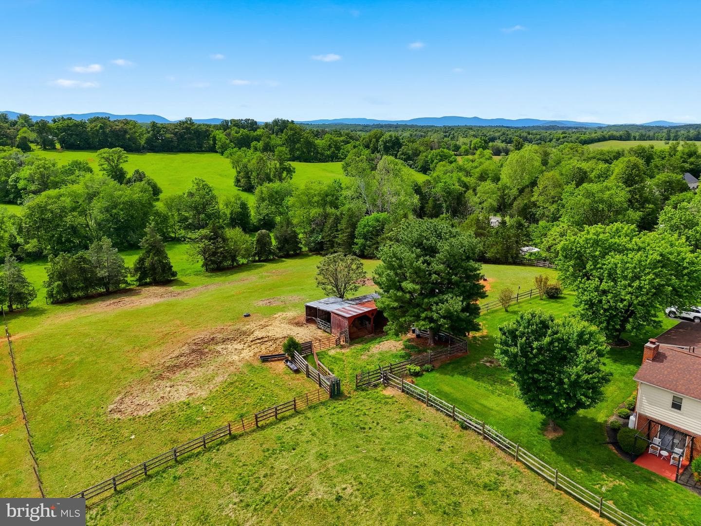 12332 Lindann Lane photo 7