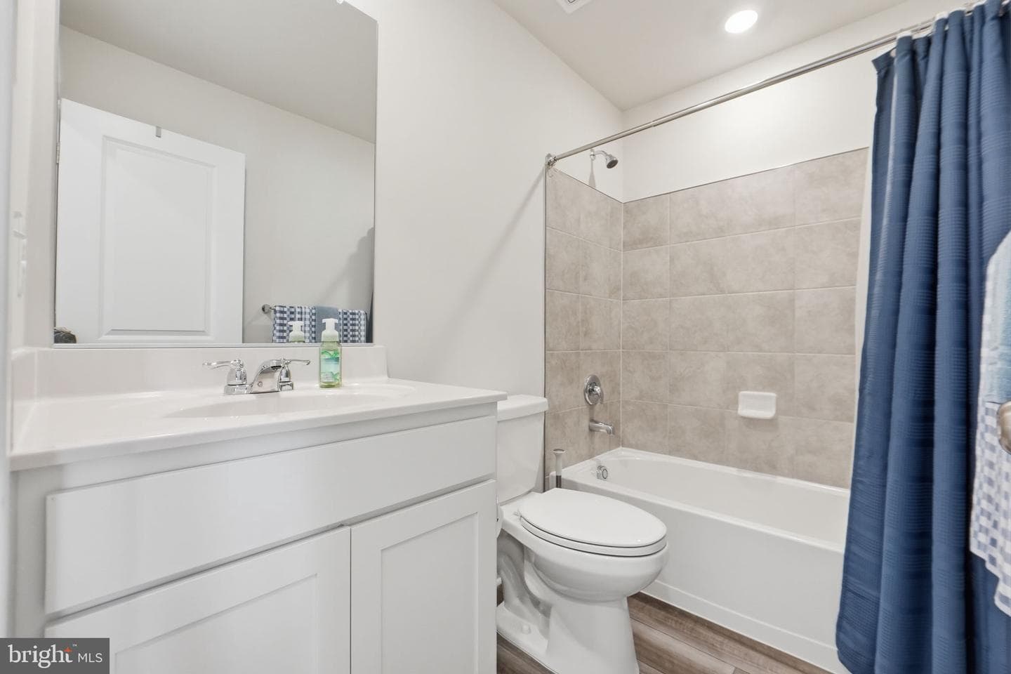 2243 Barhill photo 22
