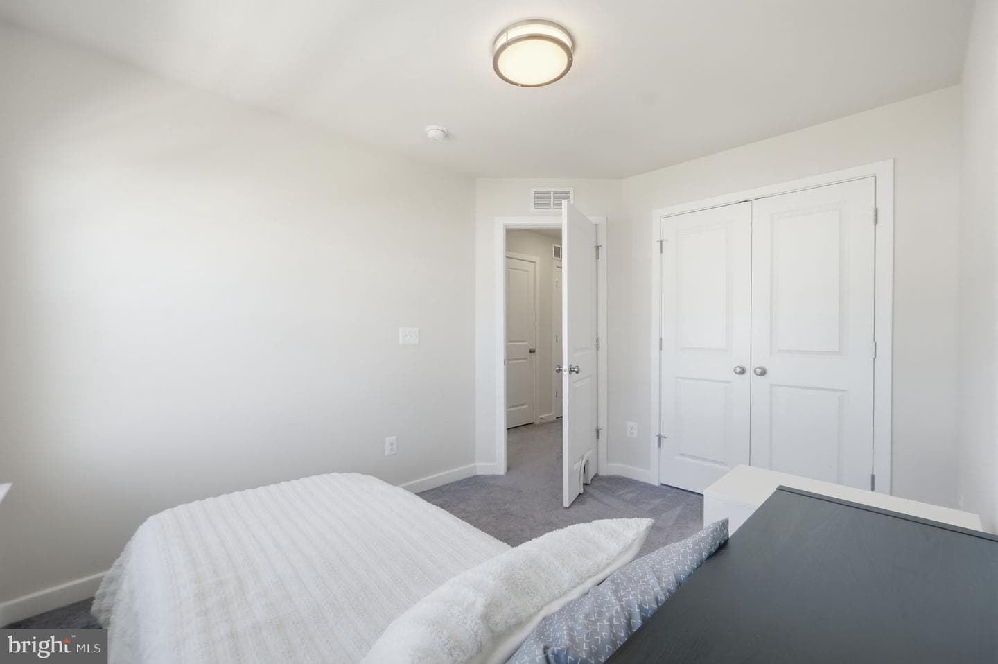 2243 Barhill photo 24