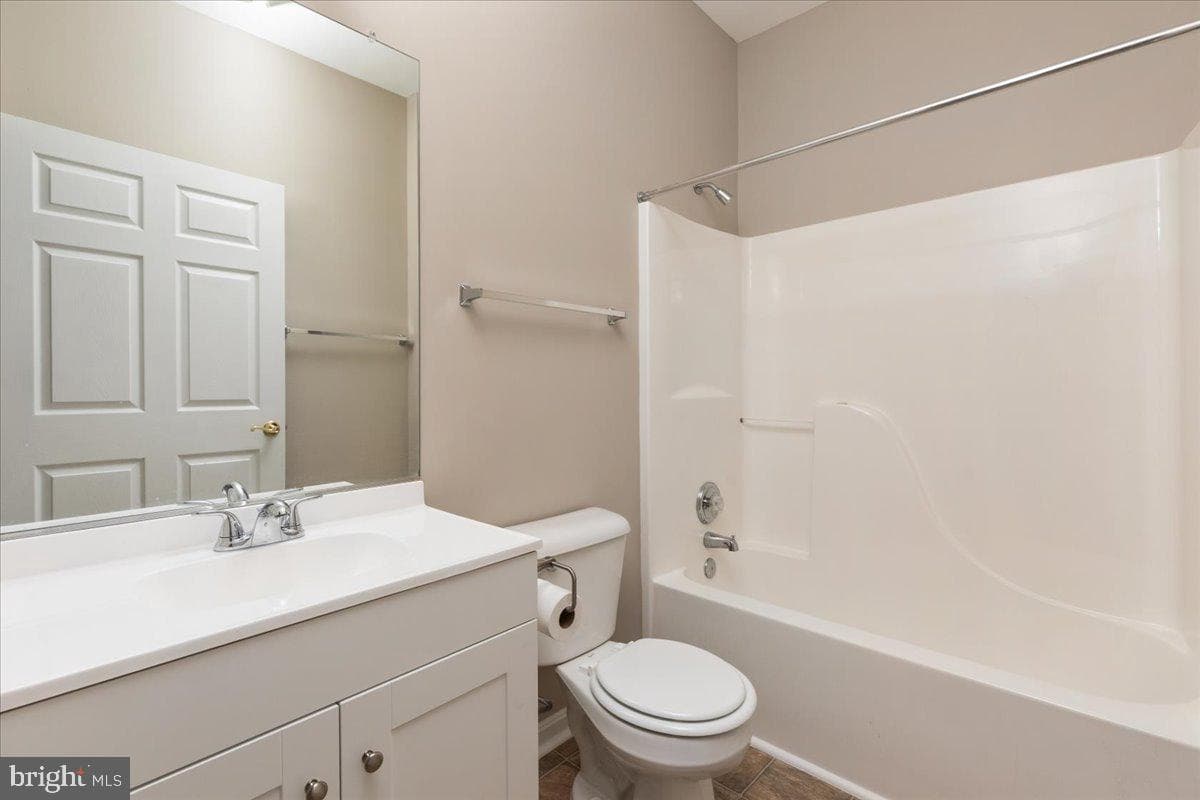 1117 Virginia Avenue photo 19